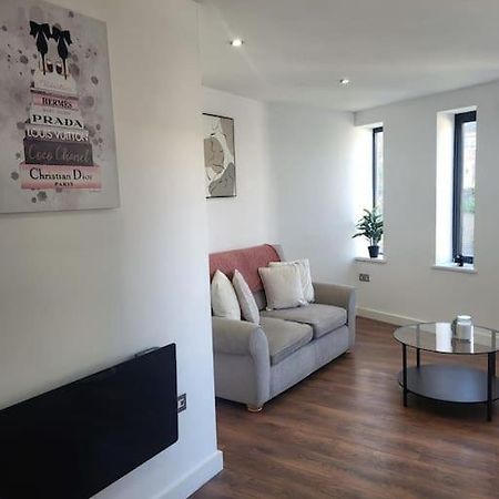 Modern Apartment Нотингам Екстериор снимка